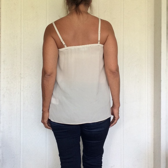 VINCE CREAM SILK CAMISOLE XS - Picture 5 of 9